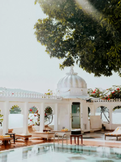 Amazing Hotels Iranintl (2021)